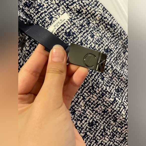 Calvin Klein blue and white pants with belt - Picture 3 of 10